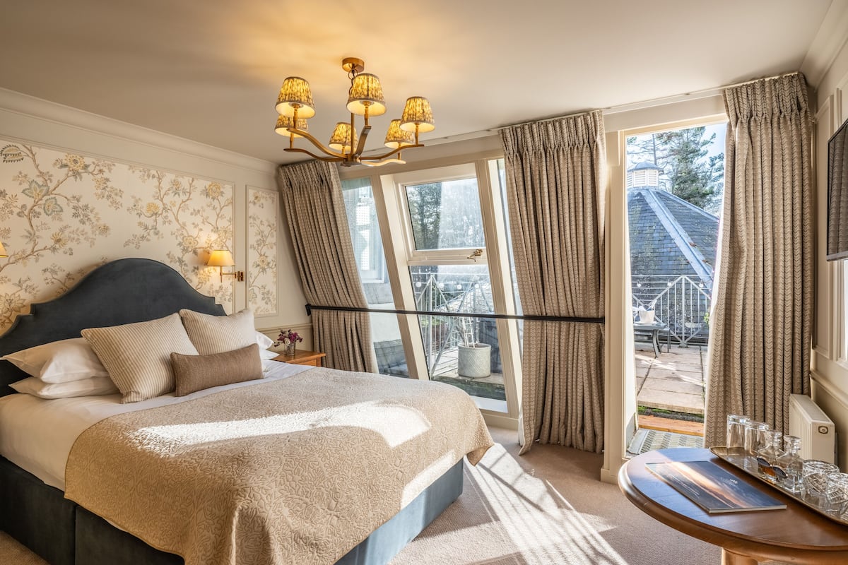 classic room, terrace | free wifi, bed sheets