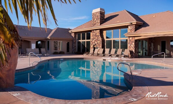 House, 3 Bedrooms | Outdoor pool