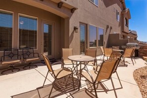 Maison, 4 chambres, vue golf | Terrasse/Patio