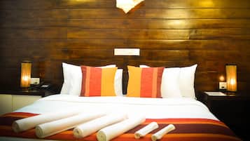 Deluxe Double Room | Desk, iron/ironing board, free cribs/infant beds, free WiFi