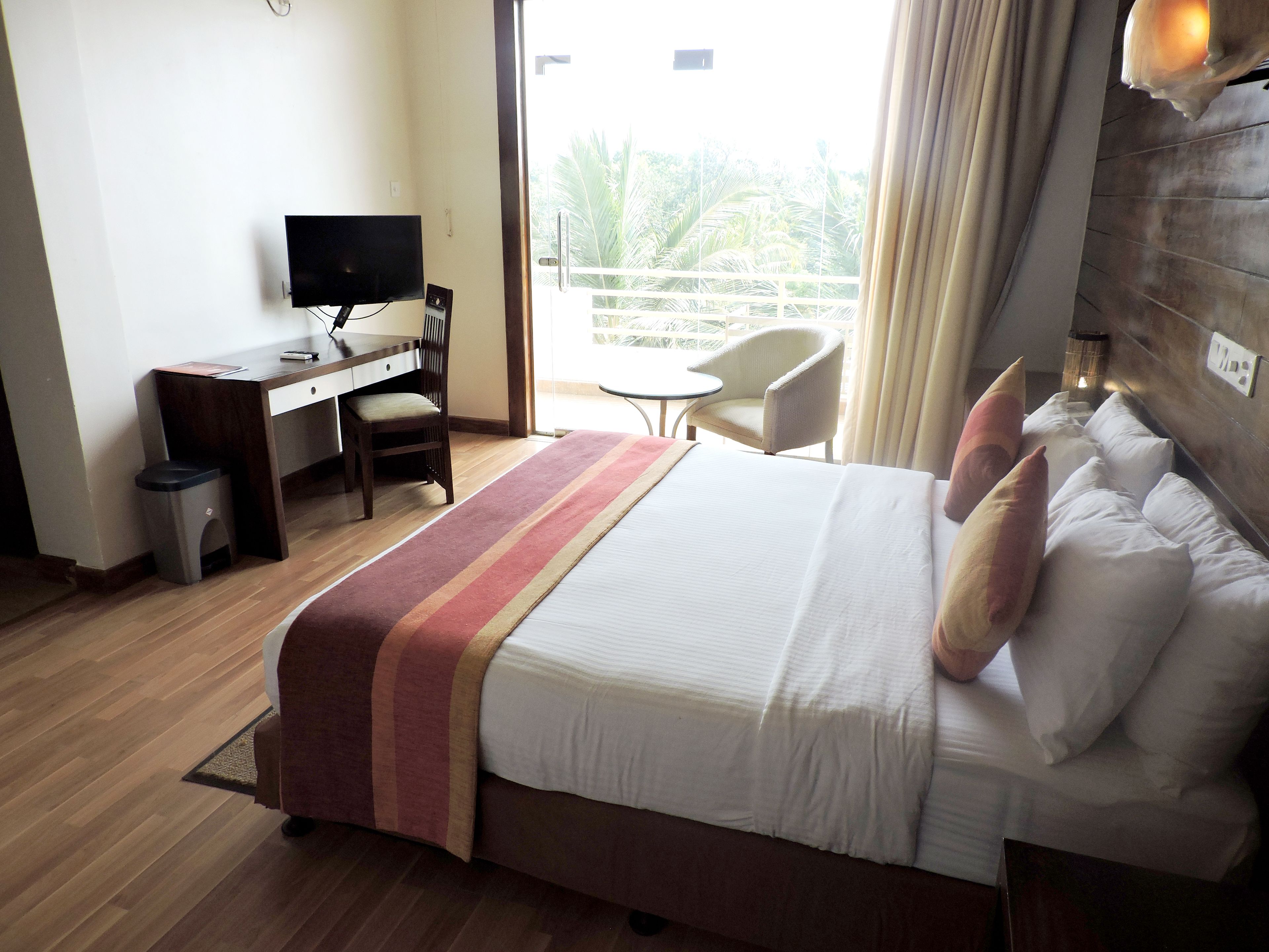 Dobbeltrom – deluxe | Skrivebord, strykejern/-brett og barnesenger (inkludert)