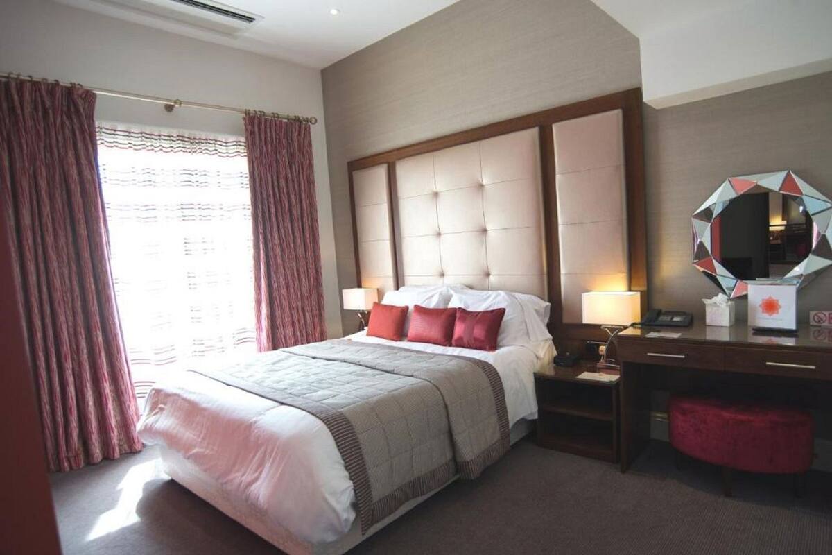 Individually decorated, individually furnished, free WiFi, bed sheets