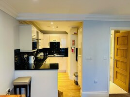 Junior Suite | Private kitchen | Electric kettle