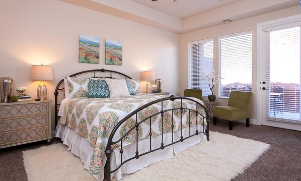 House, 4 Bedrooms | 4 bedrooms, iron/ironing board, travel crib, free WiFi