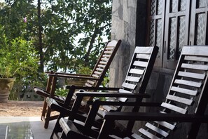 Basic Triple Room, 3 Bedrooms, Lake View | Exterior - Southern View Holiday Resort (Bandarawela)