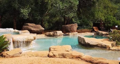 Boulders Safari Lodge