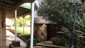 Garden - Fouriesburg Country Inn (Fouriesburg)