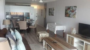 Living area - Conzumel (eMdloti)
