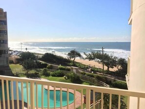 Balcony - Umdloti Cabanas (eMdloti)