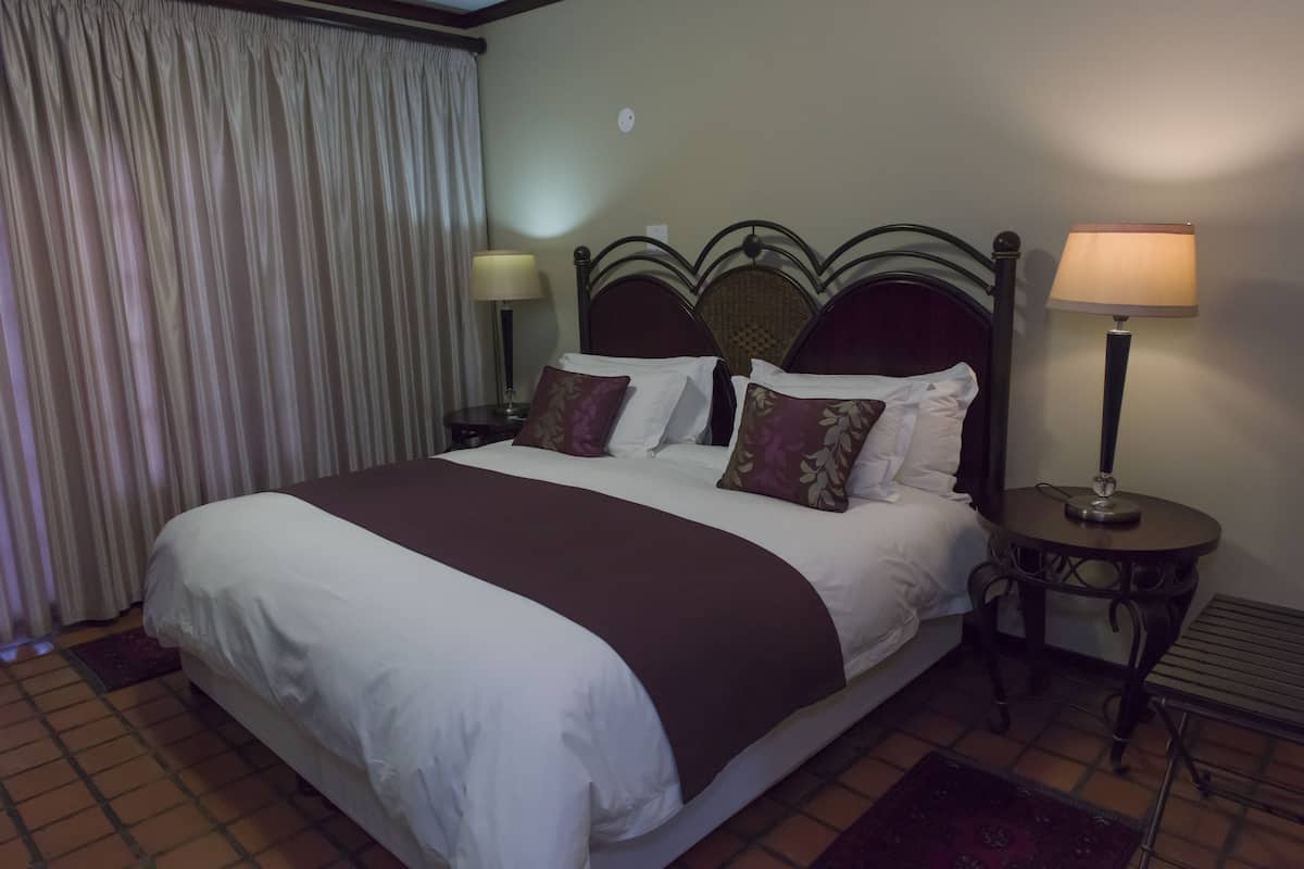 Double or Twin Room | In-room safe, free WiFi