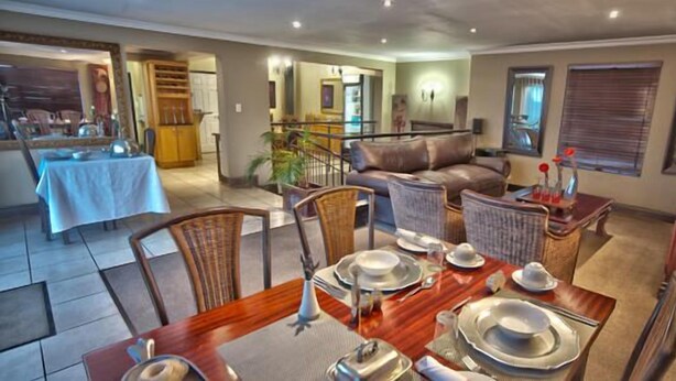 Breakfast area - NorthHill Guesthouse (Bloemfontein)