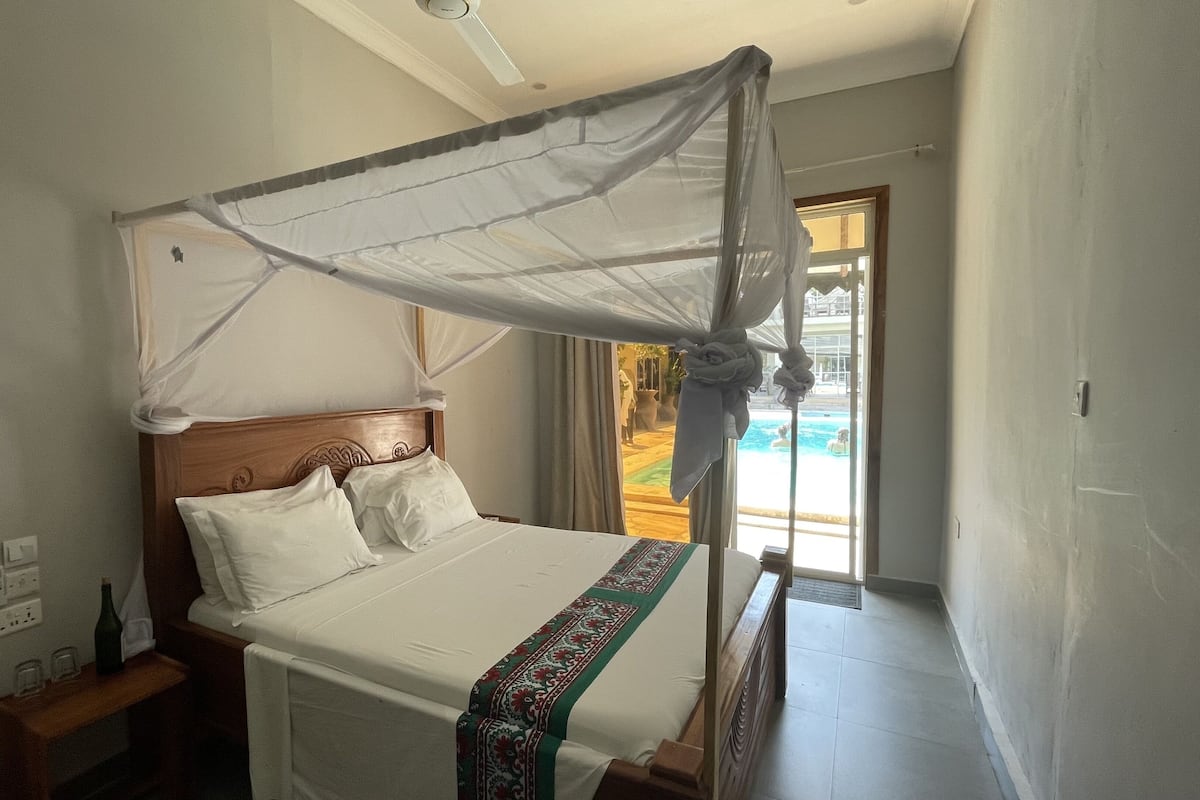 Standaard tweepersoonskamer, 1 tweepersoonsbed | 1 slaapkamer, een kluis op de kamer, individueel gemeubileerd