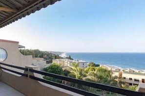 Balcony - Club Mykonos (eMdloti)