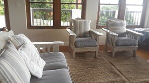 Hus Comfort - 3 sovrum | Vardagsrum | Platt-tv