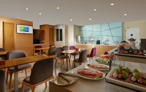 Restaurant - Holiday Inn Express Tangshan Downtown by IHG (Tangshan)