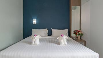 In-room safe, desk, blackout drapes, free WiFi