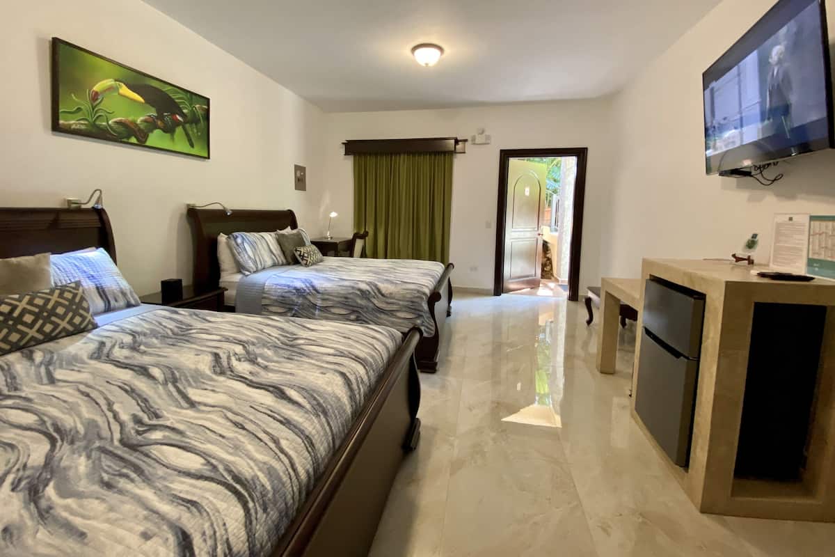 1 dormitorio, colchones con acolchado adicional, caja fuerte