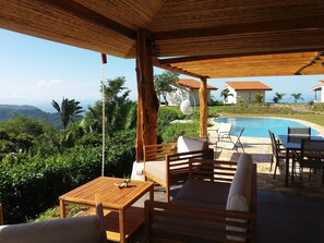 Breakfast, lunch, dinner served; international cuisine - Hotel Peace & Lodge (Puerto Carrillo)