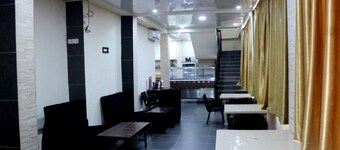 Metro Hotel