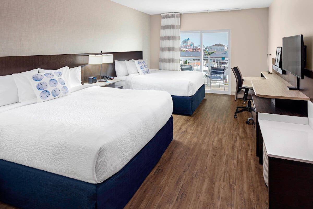 1 habitación, ropa de cama de alta calidad y escritorio