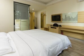 Double Room | Premium bedding, desk, blackout drapes, rollaway beds - Jiamei Hotel (Guangzhou)