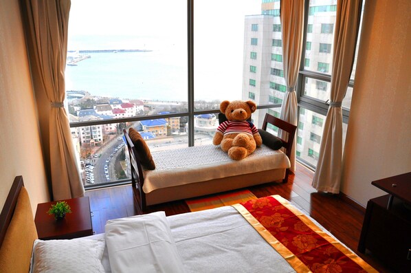Căn hộ, 2 phòng ngủ, quang cảnh biển