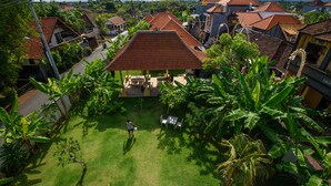 Pemandangan dari hartanah