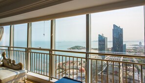 파노라믹 아파트, 침실 4개, 바다 전망 | 고급 침구, 책상, 암막 커튼, 무료 WiFi