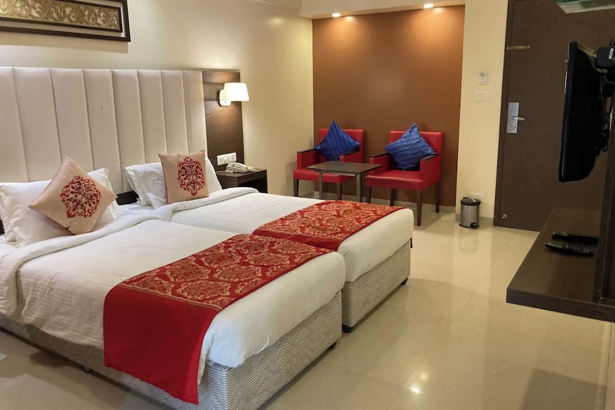 soundproofing, iron/ironing board, rollaway beds, free wifi