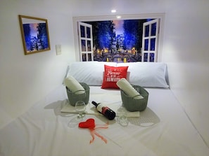 Chambre Deluxe (Capsule Type)