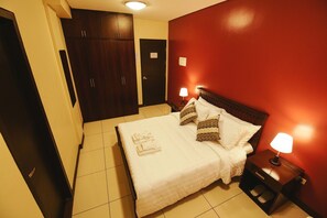 Desk, iron/ironing board, free WiFi