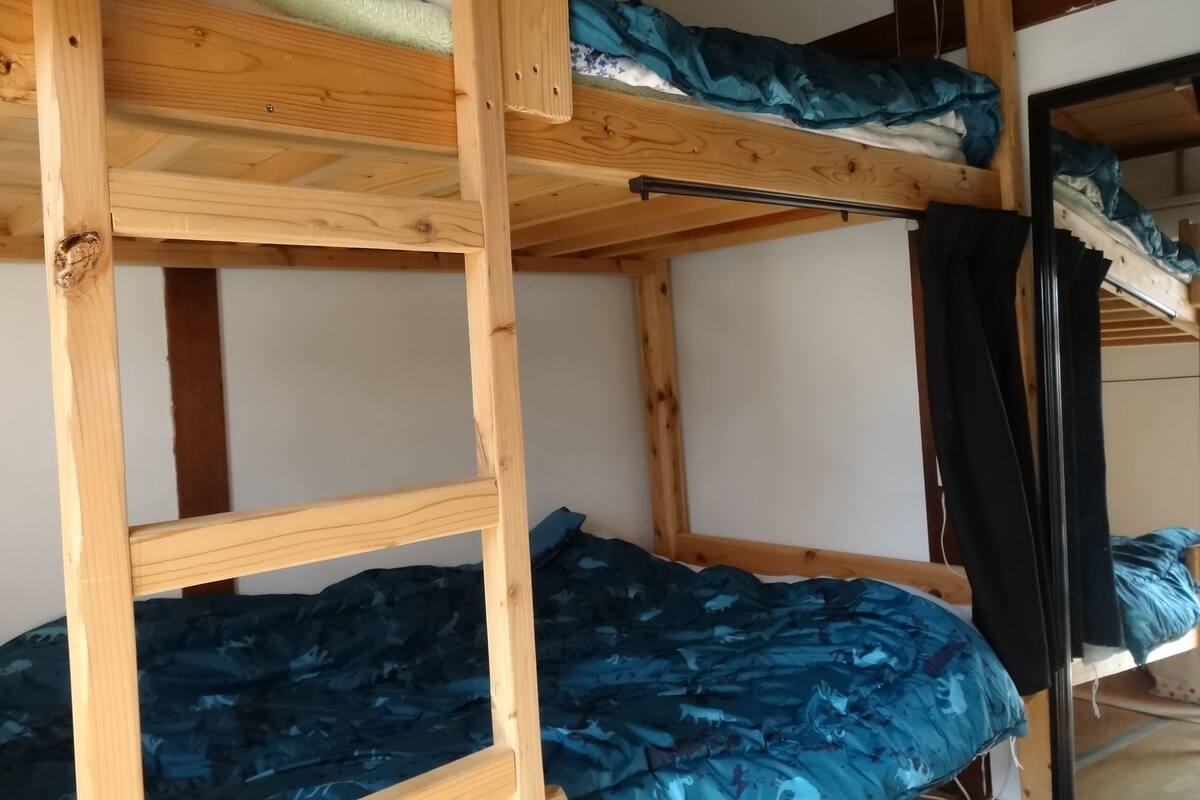 Mix Dormitory (2 guests) | Free WiFi