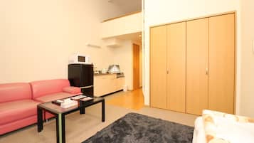 Rollaway beds, free WiFi