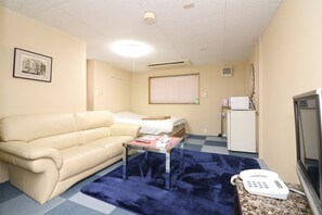 Zimmer (Type B  ) | Wohnbereich