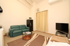 Zimmer (Type E (5)) | Wohnbereich