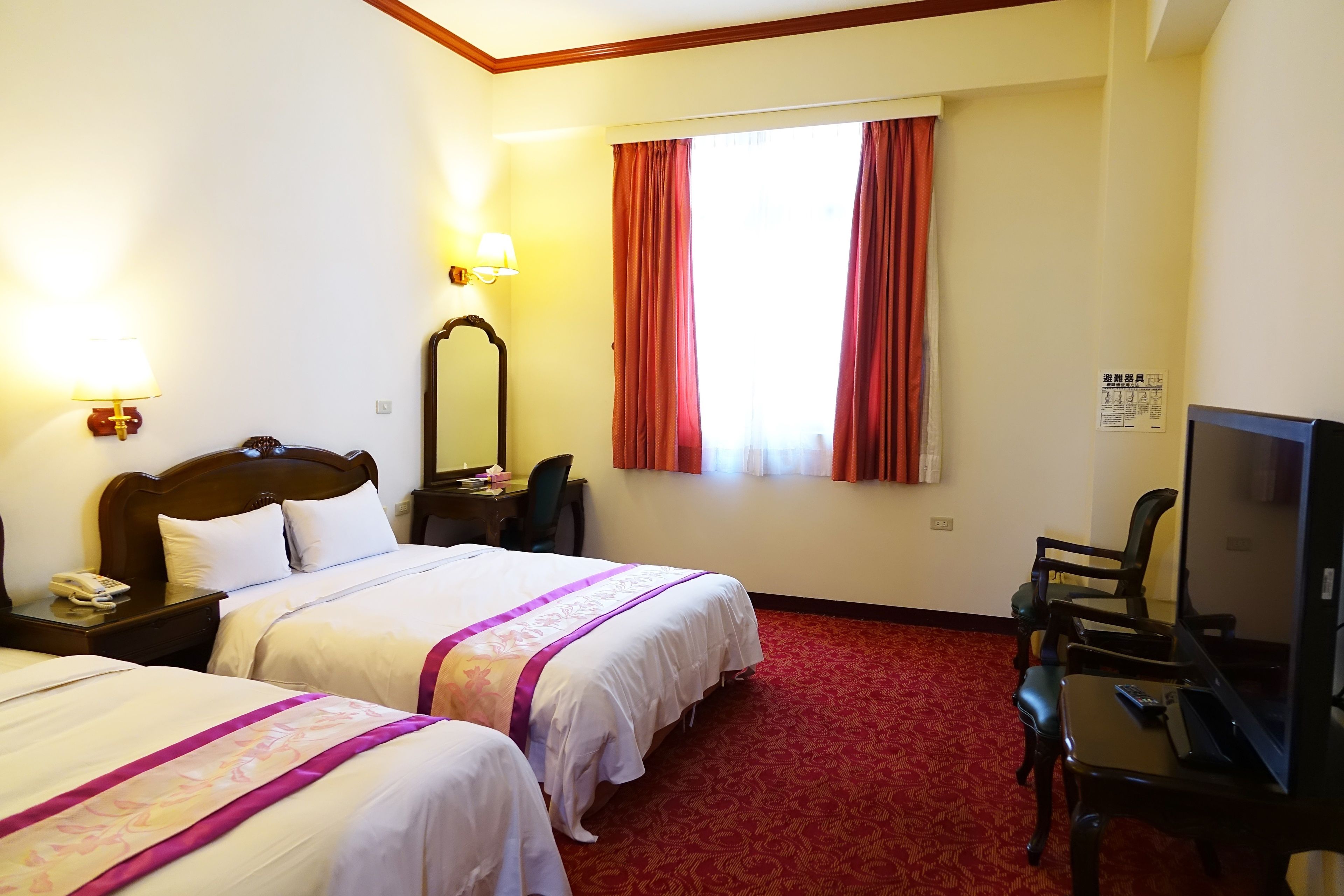 standard triple room | individually decorated, desk, blackout curtains, soundproofing