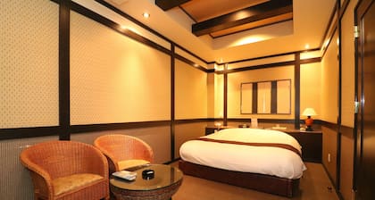 Hotel To
