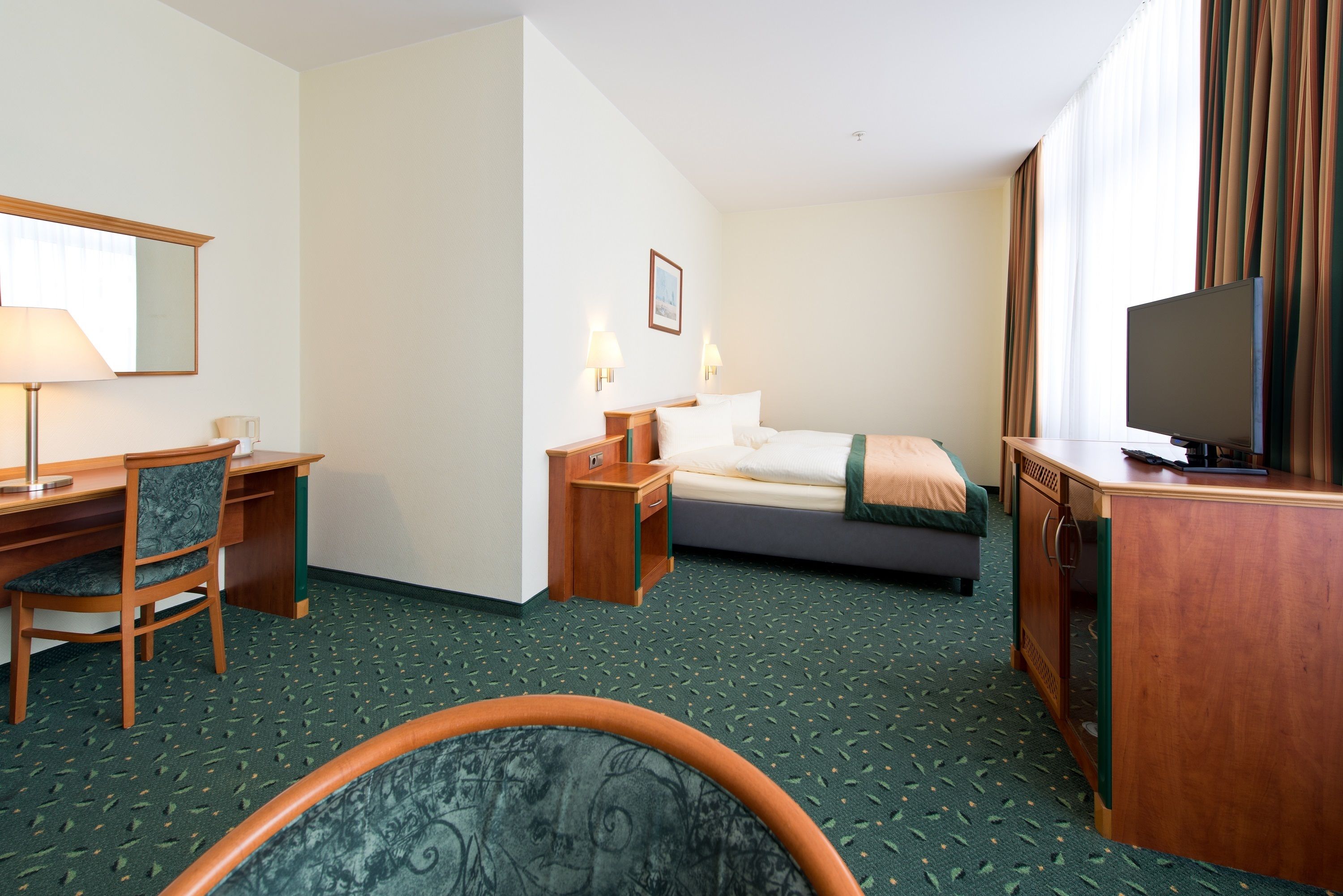 minibar, in-room safe, desk, soundproofing