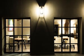 Se sirven almuerzos y cenas