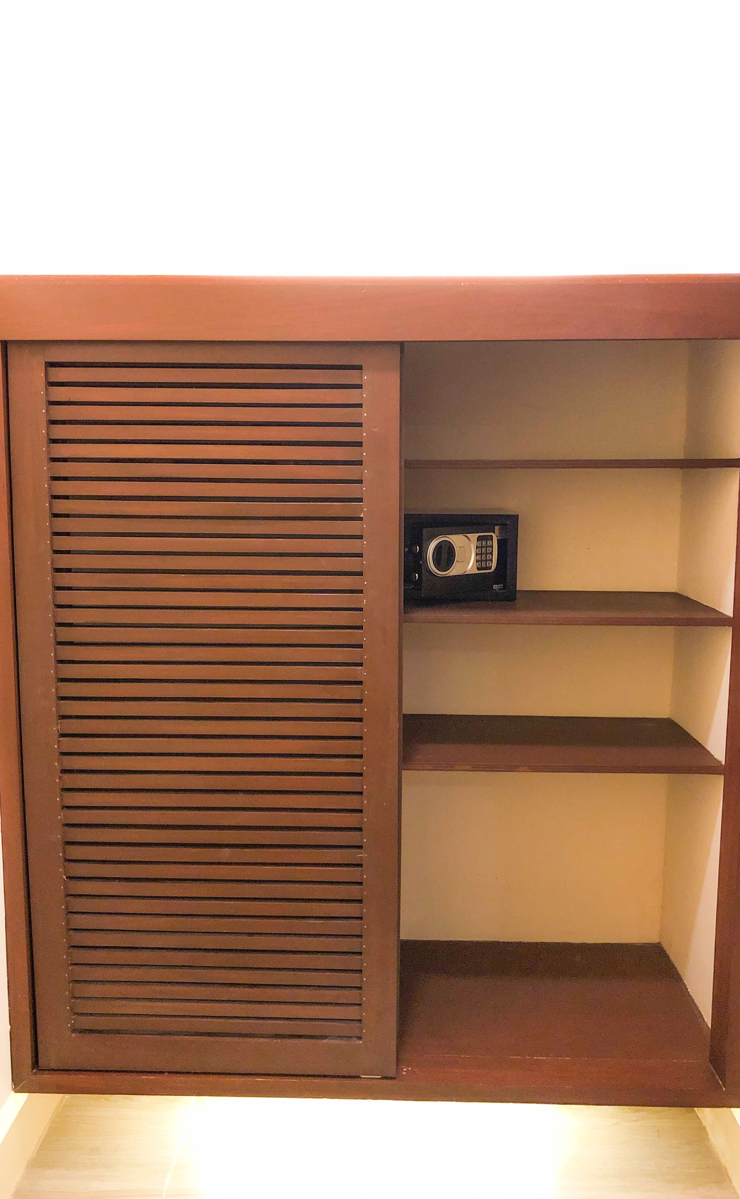 premier room, 2 queen beds | safe