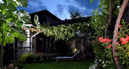 Trenchova Guest House