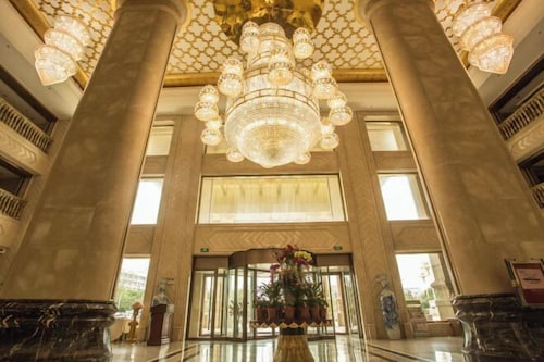 BaiYue International Hotel