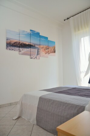 In-room safe, free cots/infant beds, free WiFi