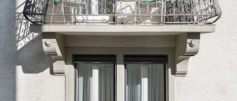 Suite, 2 chambres, balcon | Terrasse/Patio