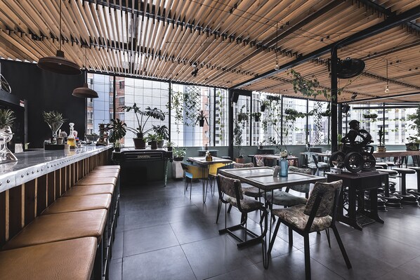 Food and drink - Hotel Gallery (Medellín)