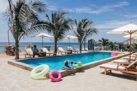 ์ผ์ธ ์์์ฅ, ์ผ๊ด์ ์์