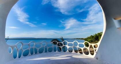 Shark and Turtle Studio Retreats at Swan Villas