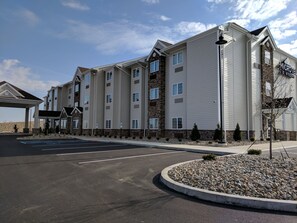Exterior - Microtel Inn & Suites by Wyndham Clarion (Clarion)