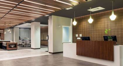 Wingate by Wyndham Altoona Downtown/Medical Center