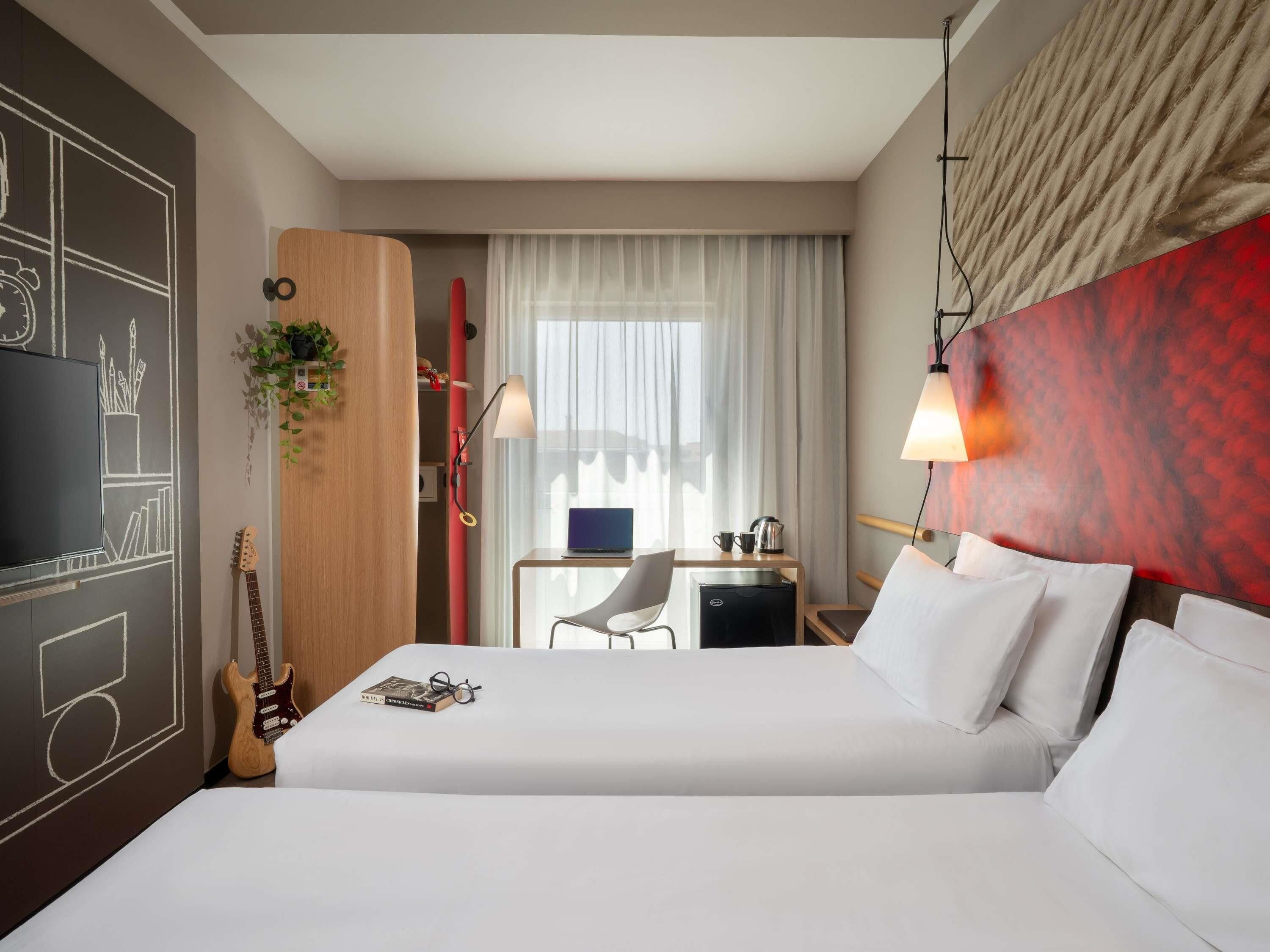 Standard Twin Room, 2 Single Beds | In-room safe, desk, laptop workspace, blackout curtains